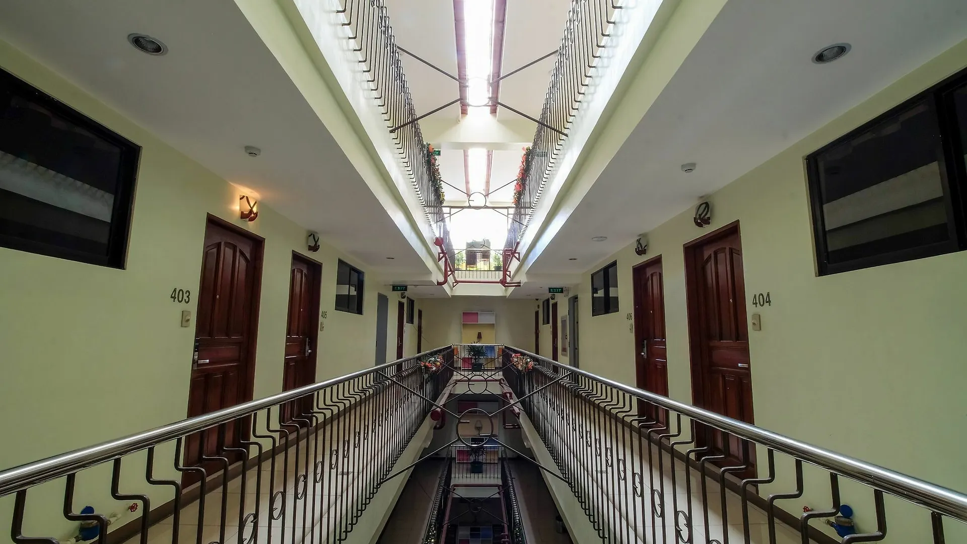 Szálloda Zen Rooms Mabini Ermita Manila